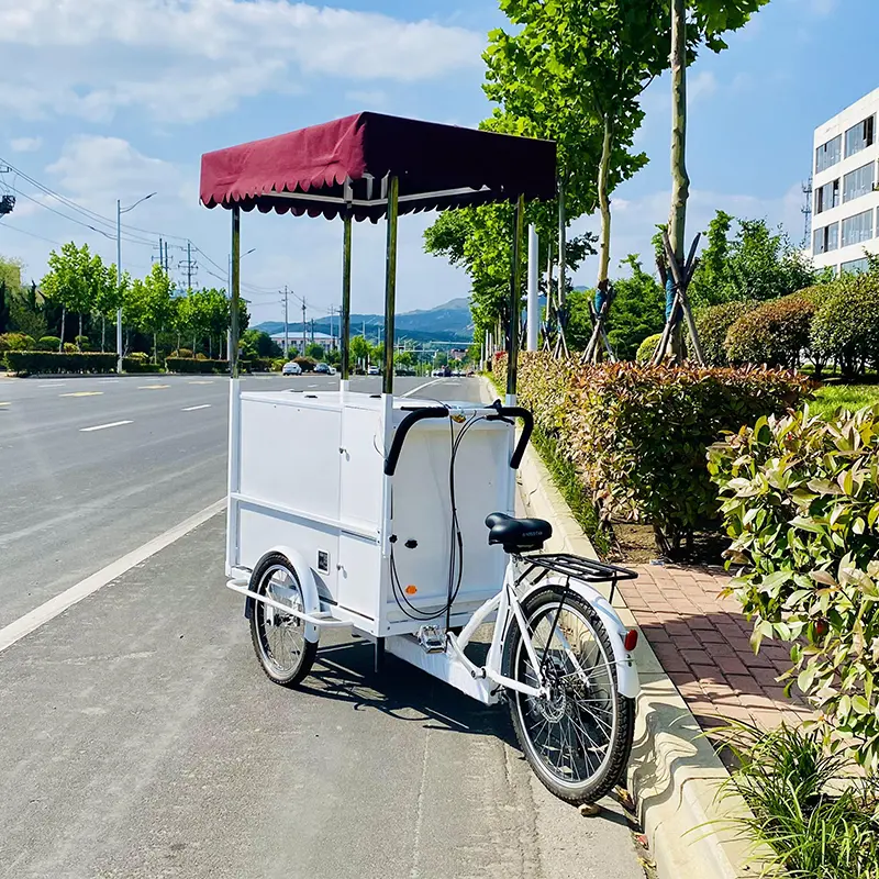 Vintage ital- és koktélcsapos kerékpár